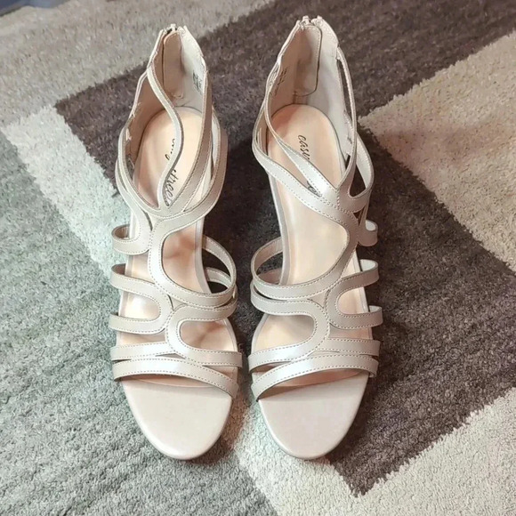 EASY STREET ELATED DRESS SANDALS Women's - Picture 1 of 11